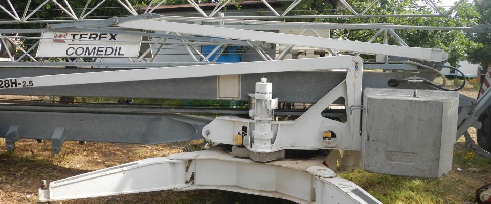Gru-automontante-TEREX-COMEDIL