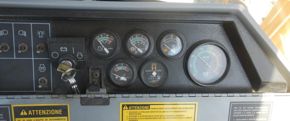 Terna-Caterpillar-combinata