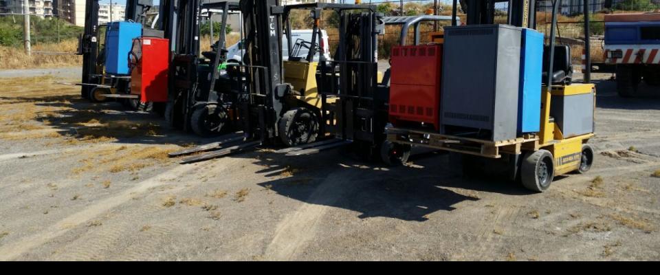 Muletti-elettrici-e-diesel