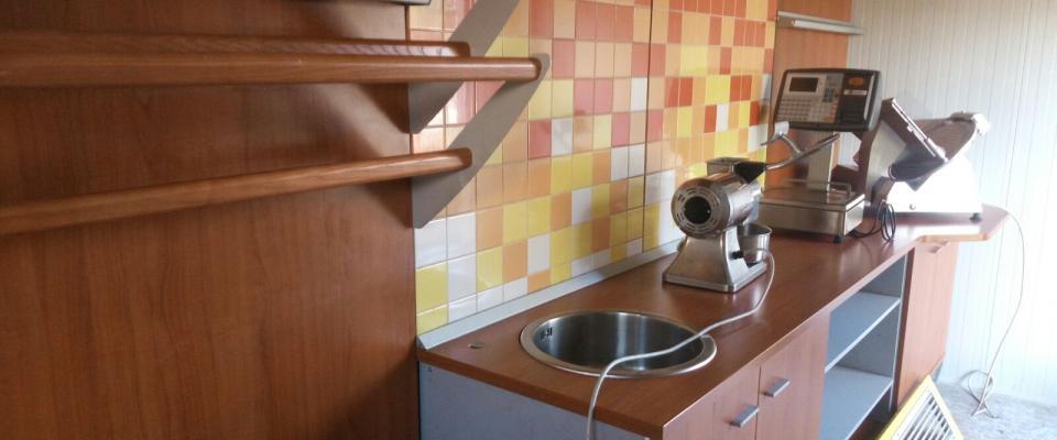 Arredamento-per-salumeria